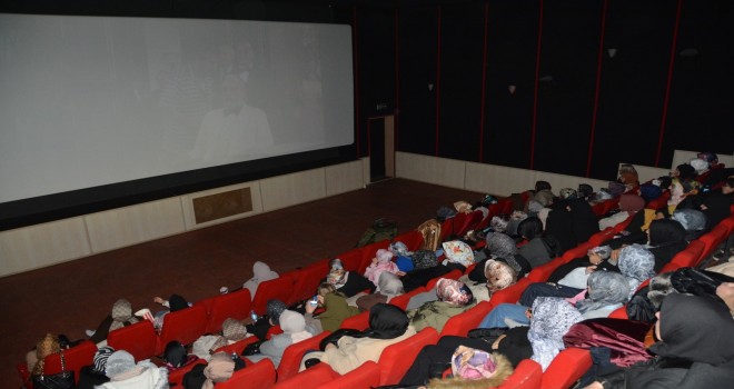 Tatvan’daki kadınlar sinemada buluştu