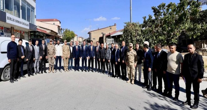 Vali Karakaya Tatvan Sanayi Esnafıyla Buluştu