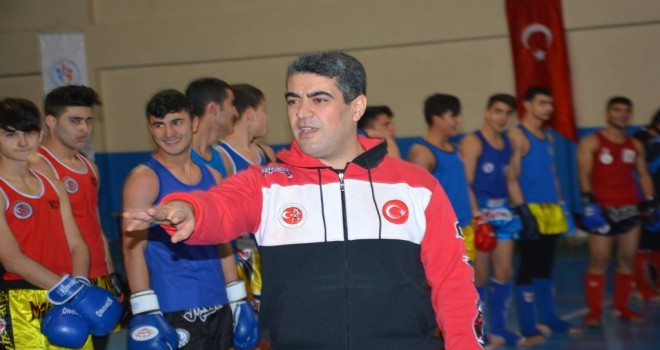 Tatvan’da “Türkiye-İran Muaythai Galası” yapılacak