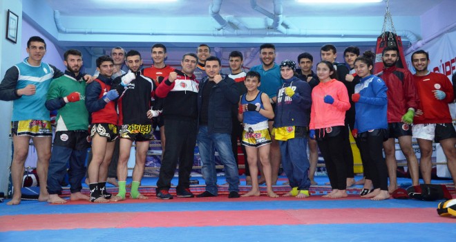 Tatvanlı sporcular Muaythai Türkiye şampiyonasına hazır