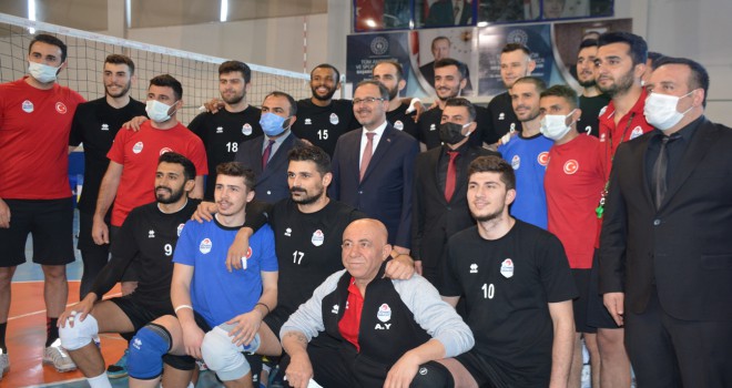 Spor Bakanı Kasapoğlu’nun Bitlis ve Tatvan Ziyareti