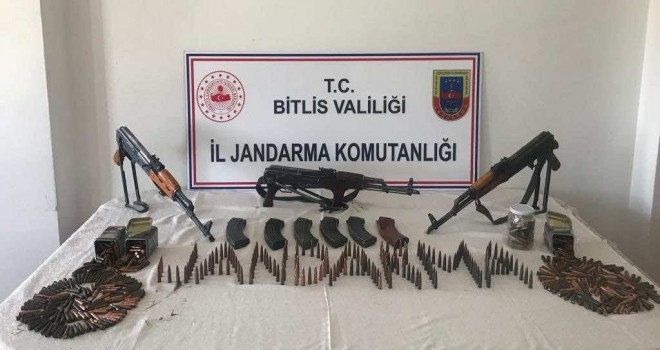 Ahlat Saka Köyü mevkiinde Çok Sayıda Mühimmat Ele Geçirildi