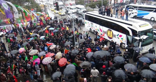 HDP Güroymak ve Tatvan’da miting düzenledi