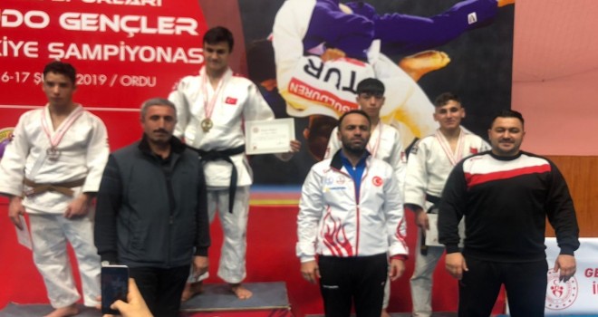 Tatvanlı sporcuların Judo başarısı