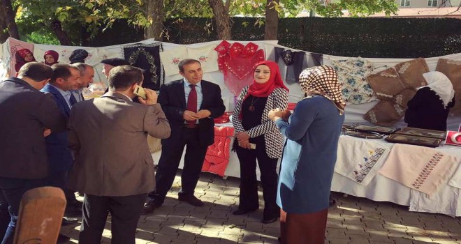 Hizan ADEM kursiyerleri sergi açtı