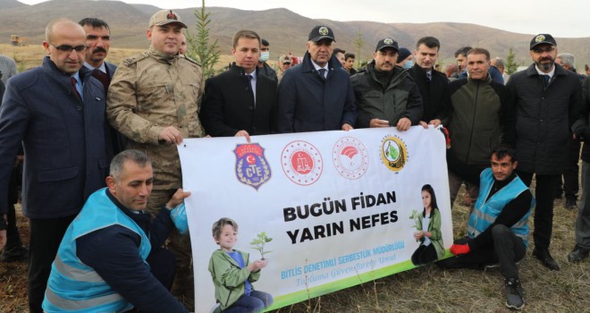 Bitlis’te Binlerce Fidan Toprakla Buluştu