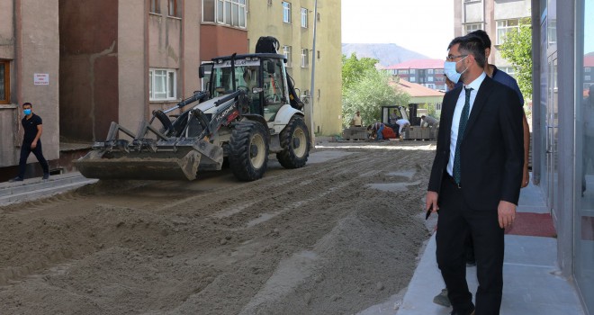 Başkan Tanğlay Devam Eden Çalışmaları Yerinde İnceledi