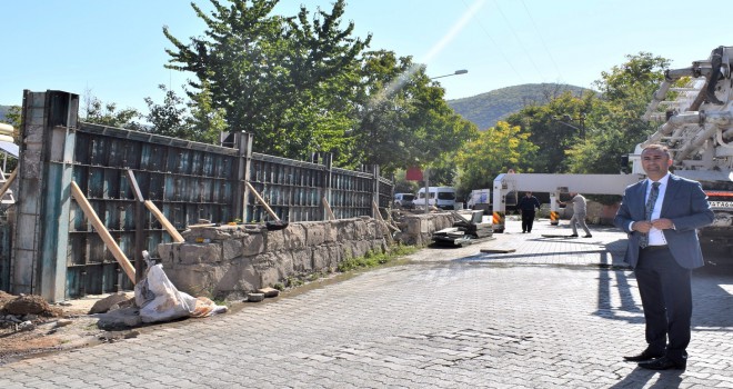 Mutki Belediyesi’nin yol yapım çalışmaları