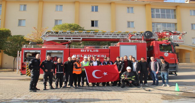 Polis adaylarına yangın tatbikatı yapıldı