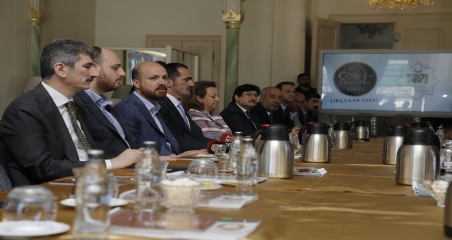 BEÜ Rektörü Malazgirt Zaferi kutlamaları için Bilal Erdoğan’ın bulunduğu toplantıya katıldı