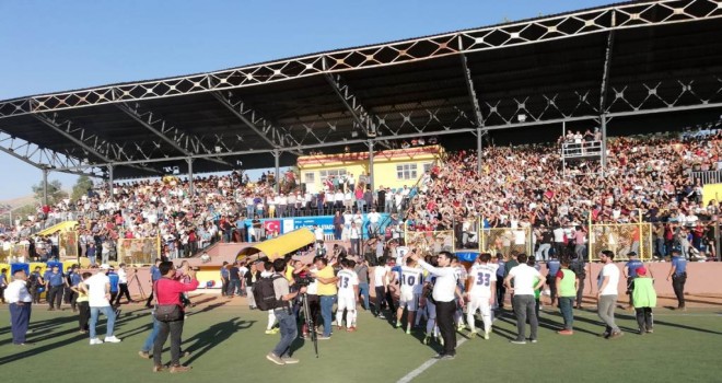 Bitlis Özgüzeldere Spor 2. tura çıktı