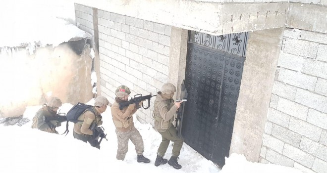 Jandarma Bitlis’te operasyon başlattı