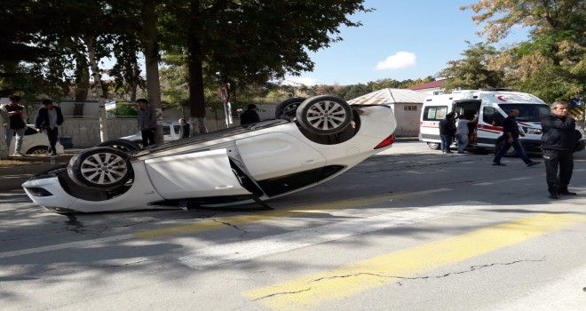 Tatvan’da trafik kazası 5 yaralı
