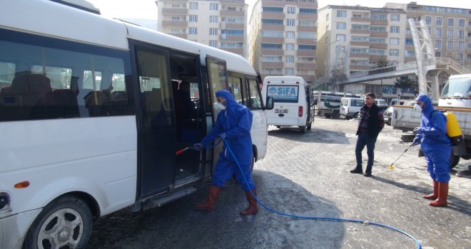 Toplu taşıma araçlarında dezenfektan işlemleri yapıldı