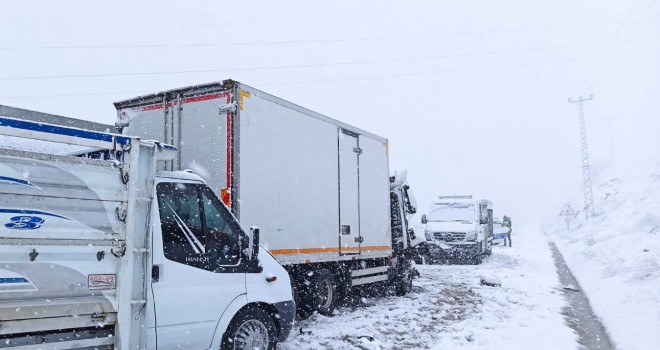 Bitlis’te Yoğun Kar Yağışı