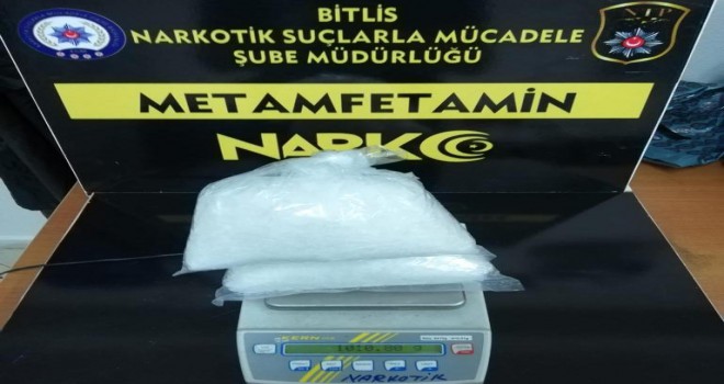 Bitlis’te 1 kilo 888 gram uyuşturucu madde ele geçirildi