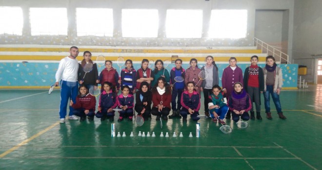 Tatvan’da öğrencilere yönelik “Badminton” kursu açıldı