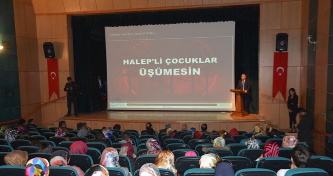 Tatvan'da Halepliler için Tatvan’da kermes düzenlendi