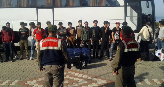 Bitlis'te 82 kaçak şahıs yakalandı
