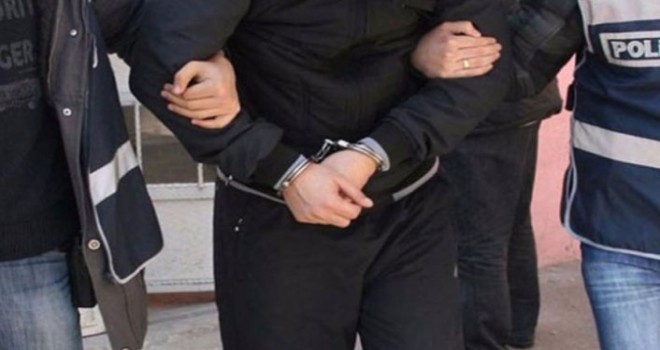 Bitlis'te göçmen kaçakçılığı yaptıkları iddiasıyla 4 zanlı tutuklandı