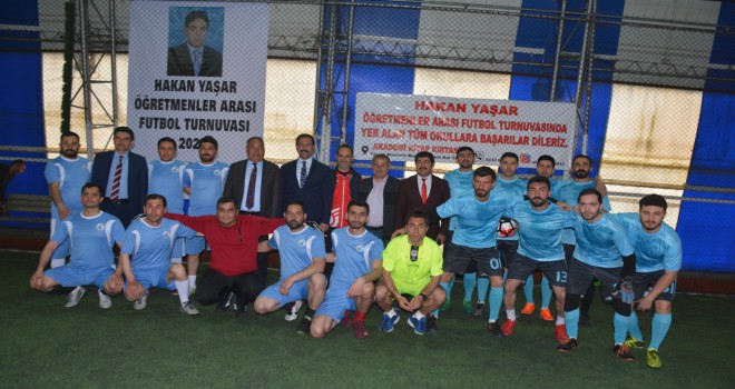 Okul Müdürü Hakan Yaşar Anısına Futbol Turnuvası Düzenlendi