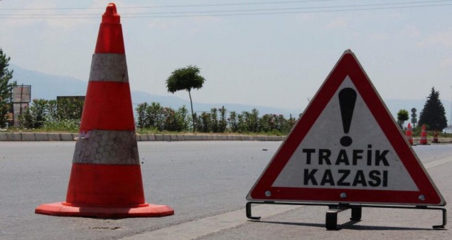 Tatvan’da Meydana Gelen Trafik Kazasında 10 Kişi Yaralandı