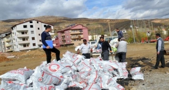 Hizan’da kömür yardımı başladı