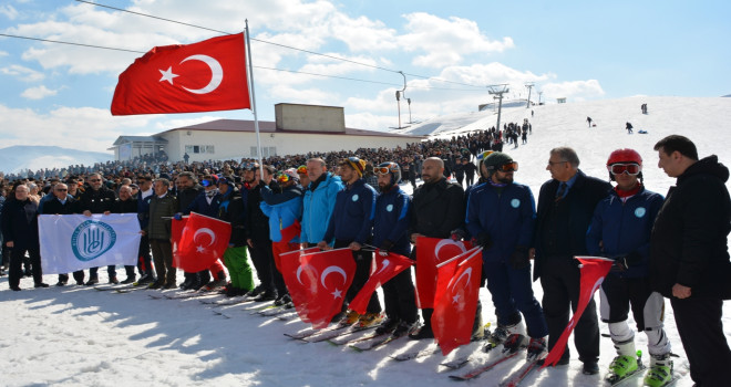 Bitlis Eren Üniversitesi Kar Festivali Düzenlendi