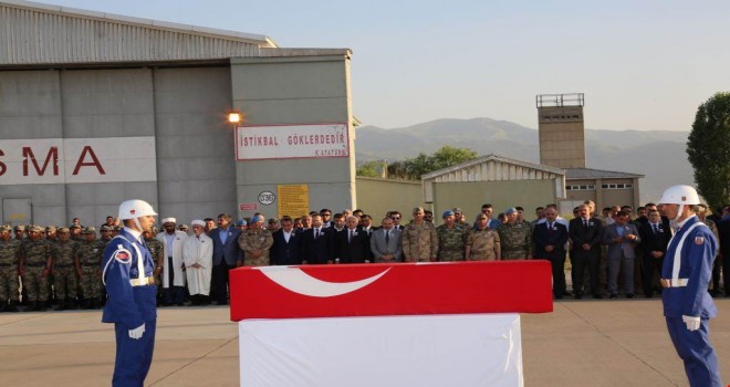 Bitlis şehidi Muş’ta düzenlenen törenle memleketine uğurlandı