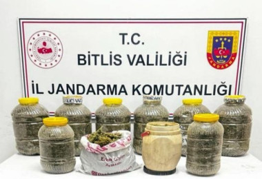 Bitlis'te 11 Kilo 450 Gram Uyuşturucu Madde Ele Geçirildi