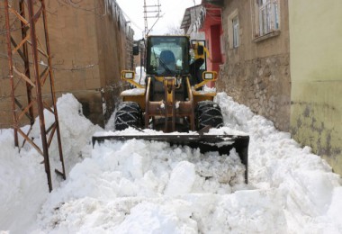 Bitlis’te 116 Köy Yolu Ulaşıma Kapalı