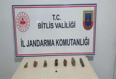 Bitlis’te Tarihi 7 Obje ve 1 Yüzük Ele Geçirildi