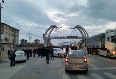 Tatvan’da meydana gelen trafik kazasında 7 kişi yaralandı
