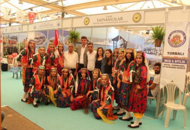 Ege Bölgesi Tatvanlılar Derneği tüm Bitlislileri gururlandırdı
