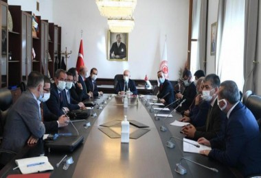 Belediye Başkanları, Bakan Karaismailoğlu’nu Ziyaret Etti