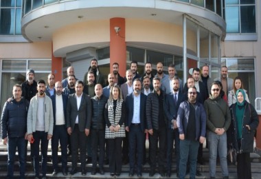 AK Parti Bitlis İl Başkanı Köstekçi Gazetecilerle Biraraya Geldi