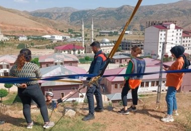 AFAD Gönüllülerine İple İniş Eğitimleri Verildi