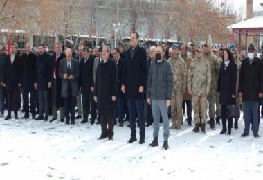 Adilcevaz’da ‘18 Mart Çanakkale Zaferi ve Şehitleri Anma Günü’ Programı Düzenlendi