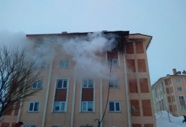 Bitlis TOKİ’de ev yangını