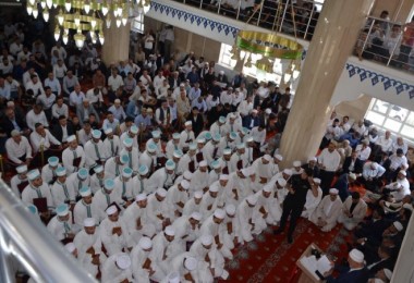 Tatvan’da 80 Öğrenci Hafızlık ve İlmî İcazet Aldı