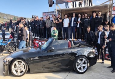 Tatvan’da Modifiyeli Araç Fuarı Düzenlendi