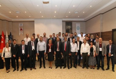Bitlis’te Uluslararası Sosyo - Ekonomik Araştırmaları ve Kalkınma Kongresi yapıldı.
