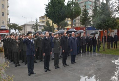 Tatvan’da ‘10 Kasım Atatürk'ü Anma Günü’ Programı Düzenlendi