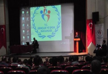Bitlis'te “Okul Sporları Bilgilendirme Toplantısı” yapıldı