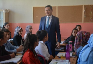 Tatvan’daki okullarda Hukuk ve Adalet dersleri veriliyor