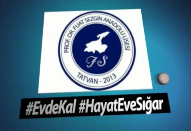 Tatvan'daki öğretmenlerden öğrencilere anlamlı mesaj