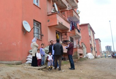 Tatvan SYDV tarafından ilçedeki 5 bin ihtiyaç sahibi ailenin evi ziyaret edilecek