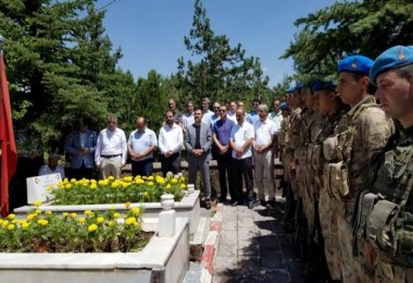 15 Temmuz dolayısıyla Ahlat’ta programlar düzenlendi