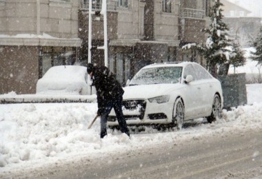 Bitlis’te 342 köy yolu ulaşıma kapandı