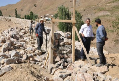 Günkırı’daki mezarlıklarda çevre düzenlemesi yapıldı